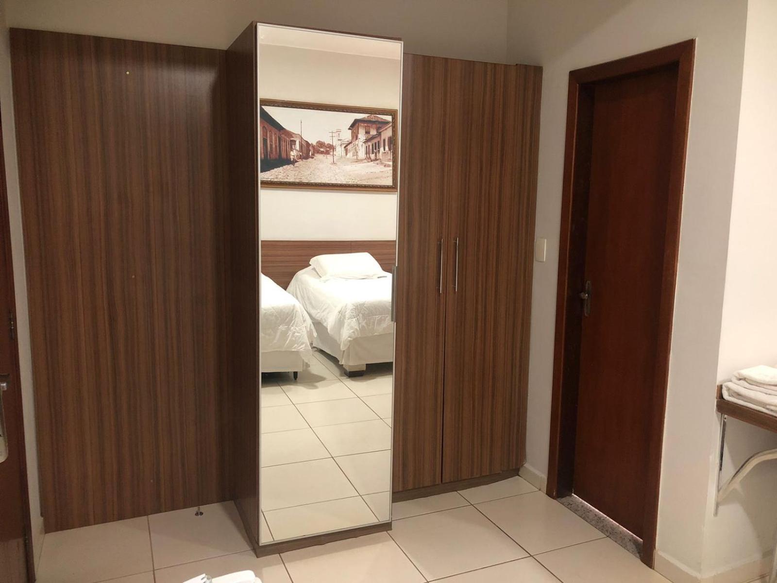 Paracatu Plaza Hotel Exterior photo